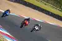 enduro-digital-images;event-digital-images;eventdigitalimages;mallory-park;mallory-park-photographs;mallory-park-trackday;mallory-park-trackday-photographs;no-limits-trackdays;peter-wileman-photography;racing-digital-images;trackday-digital-images;trackday-photos